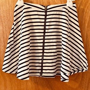 American Eagle Stripped Skirt! ✨👗